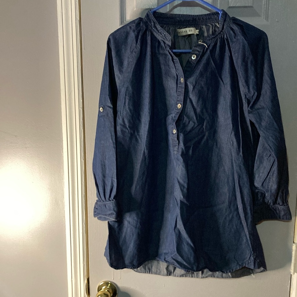 Slightly used women jean shirt